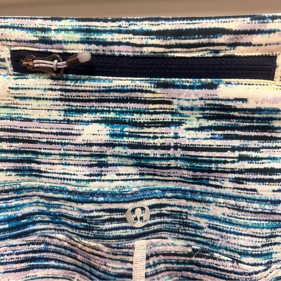 Lululemon Real Quick Tight in Blurry Belle Blue size 6 - Picture 12 of 14